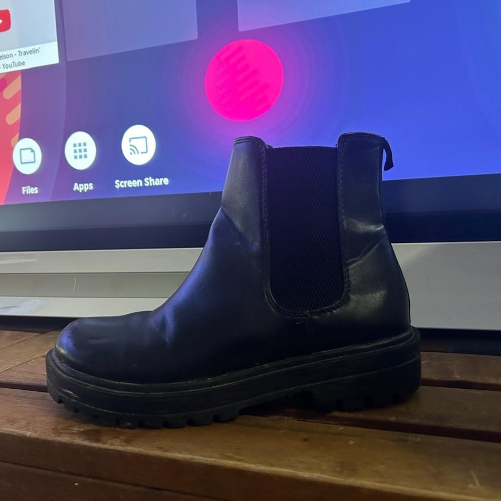 Black Chelsea Boots